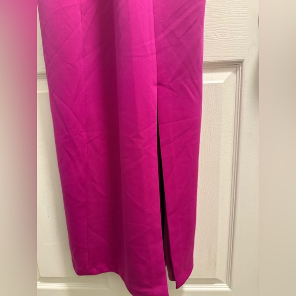 CeCe - Halter Neck Bodycon Fuschia Dress - NWT - Size 2 - Picture 10 of 10